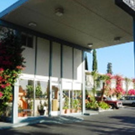 Antioch Executive Inn מראה חיצוני תמונה