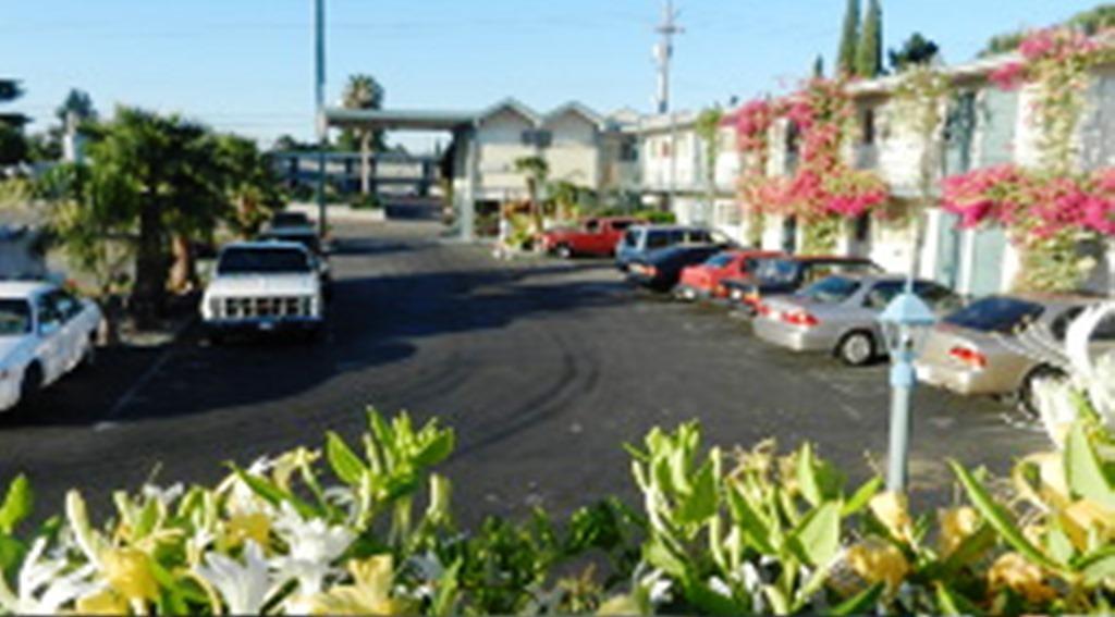 Antioch Executive Inn מראה חיצוני תמונה