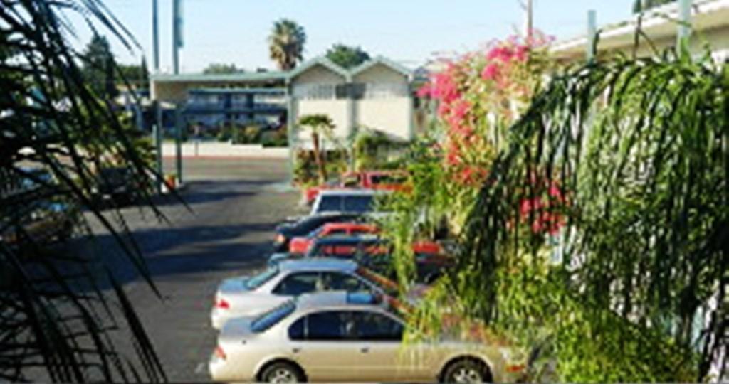Antioch Executive Inn מראה חיצוני תמונה